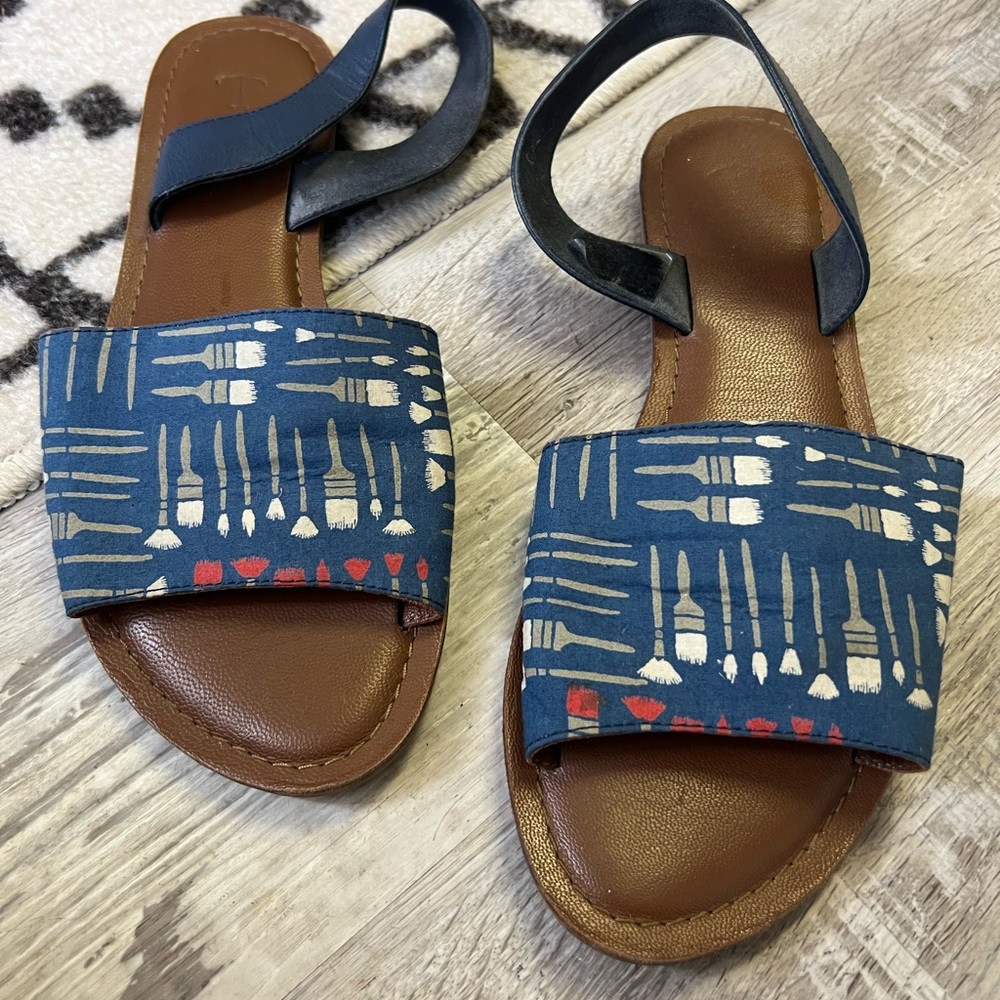 ✨Paint Brush Sandals✨